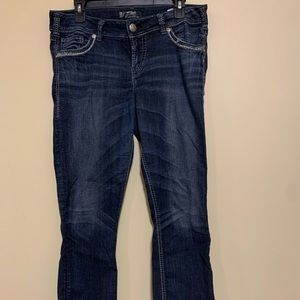 Silver Jean Co. Suki Mid Capri Size-W31 xL23